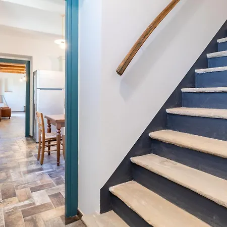 Casa Leonarda 8, Emma 빌라 *