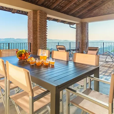 Villa Casa Leonarda 8, Emma *