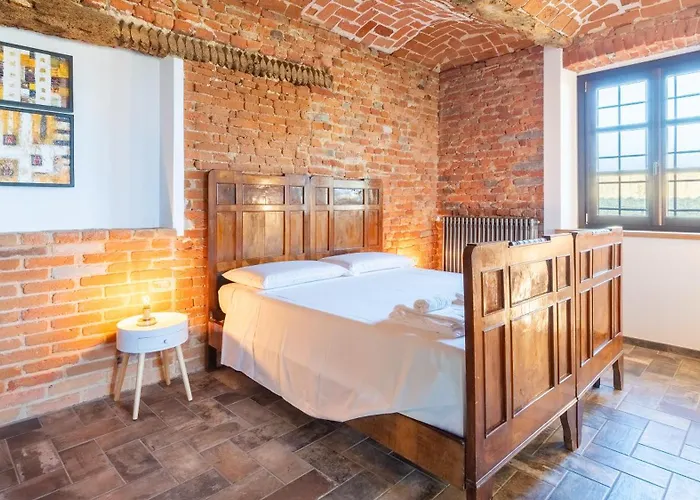 Casa Leonarda 8, Emma Villa