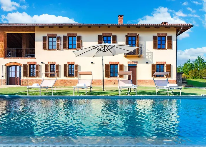 Villa Casa Leonarda 8, Emma Belveglio