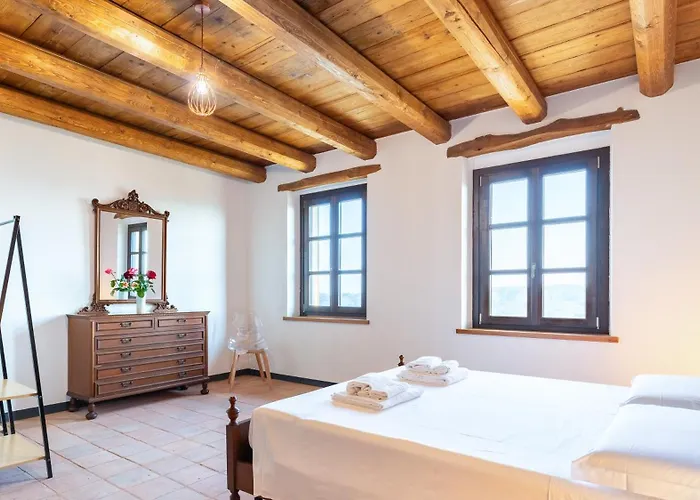 Villa Casa Leonarda 8, Emma